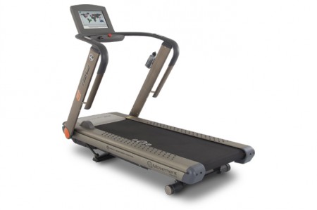 ESTEIRA PROFISSIONAL MOVEMENT E750